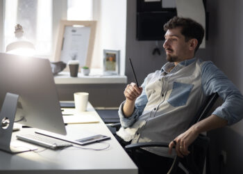 text in English for beginners - Work Office