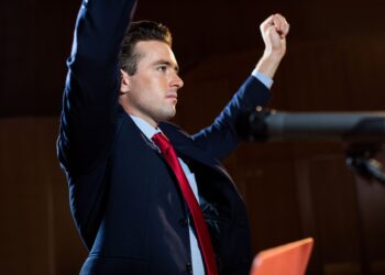 Simple story - Political party